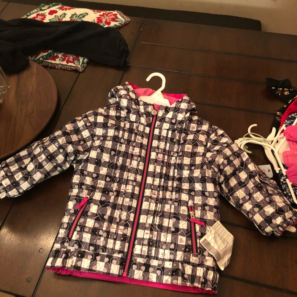 Girls snow jacket and bib set